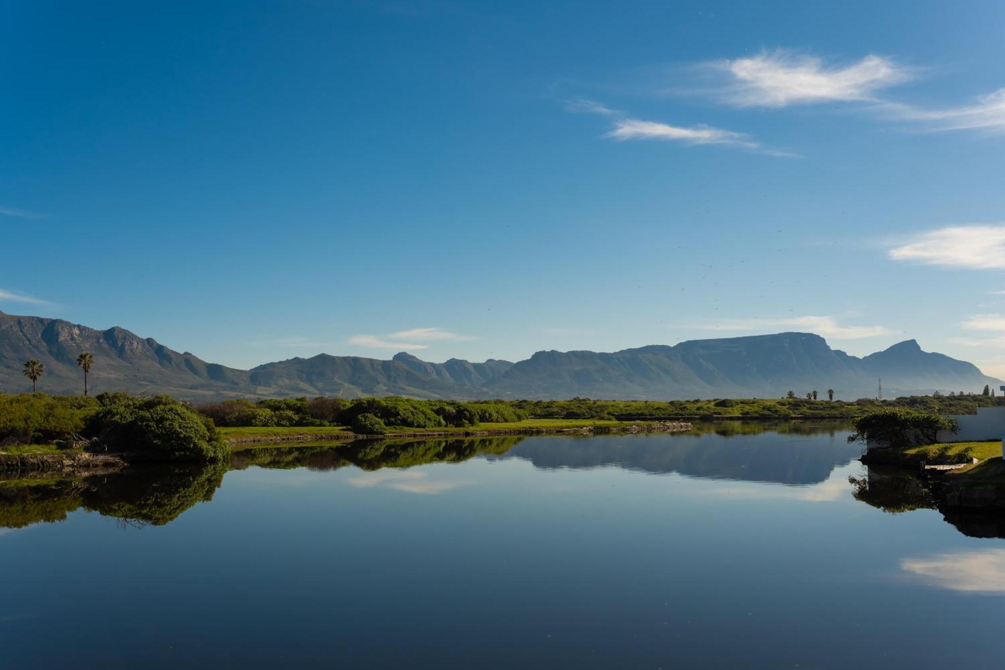 Vlei Cove Guesthouse Kapstaden Eksteriør billede